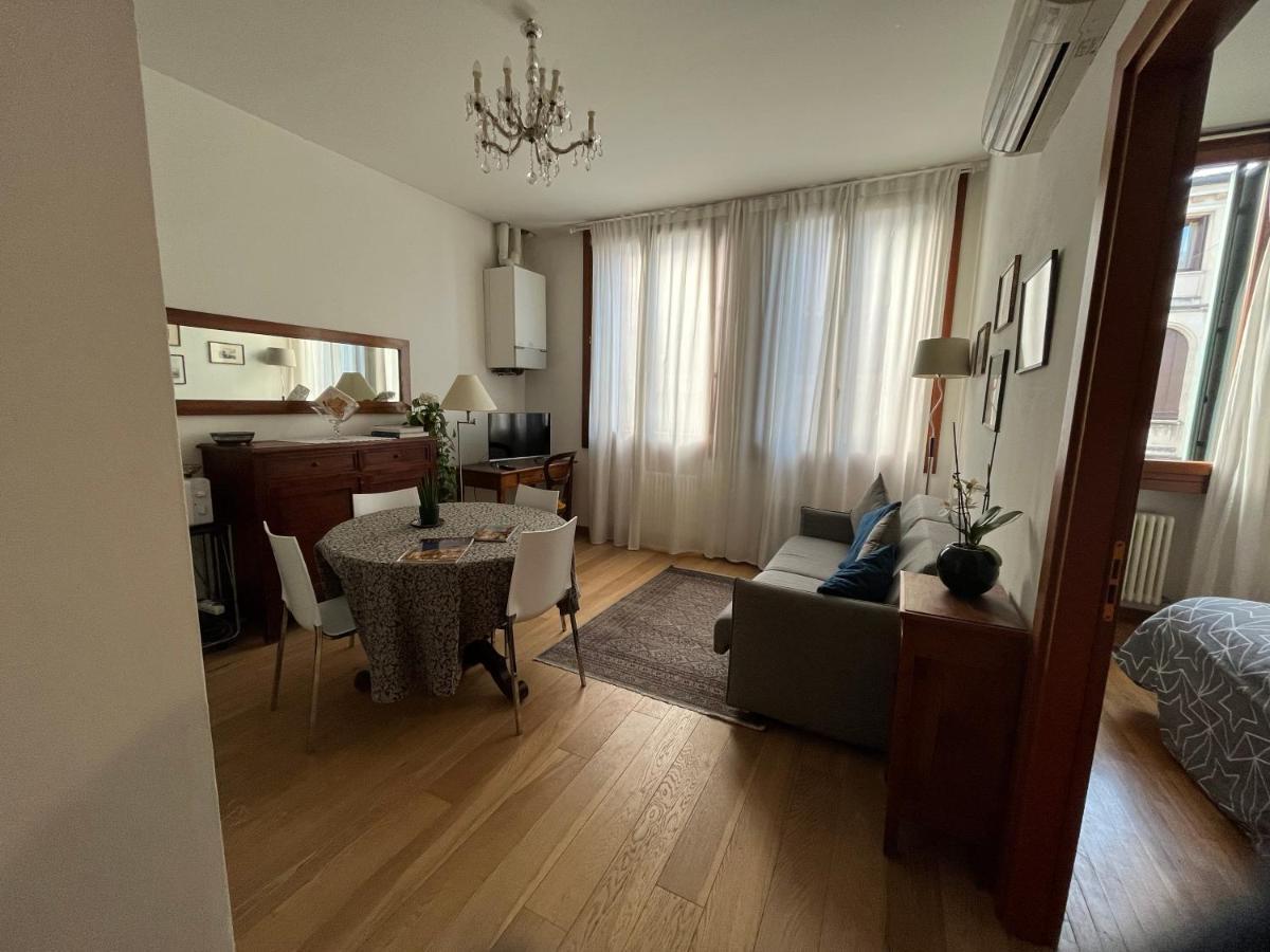 Elegant Apartment Vicenza Exteriér fotografie